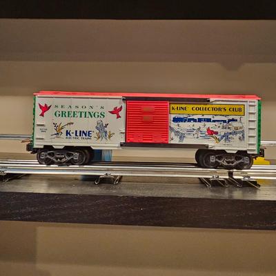 Assorted Christmas Holiday Boxcars & More (T1-JS)