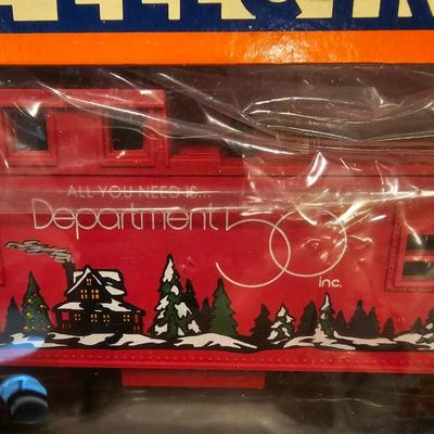 Assorted Christmas Holiday Boxcars & More (T1-JS)