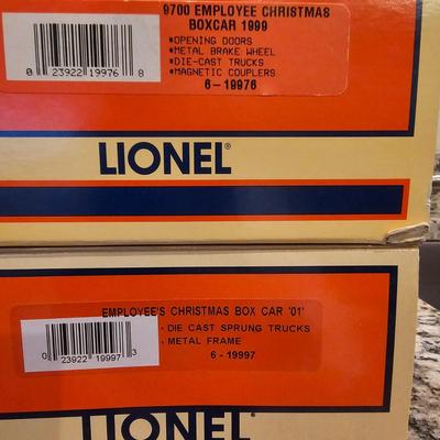 Assorted Christmas Holiday Boxcars & More (T1-JS)