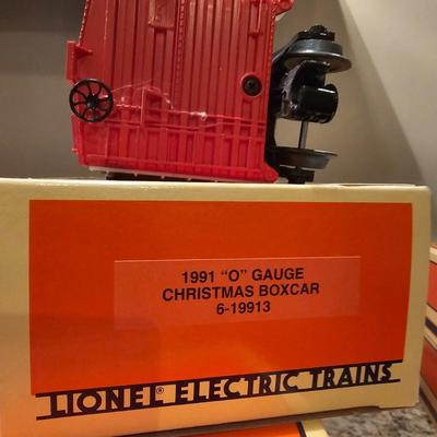 Assorted Christmas Holiday Boxcars & More (T1-JS)