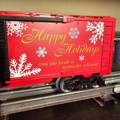 Assorted Christmas Holiday Boxcars & More (T1-JS)