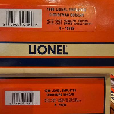 Assorted Christmas Holiday Boxcars & More (T1-JS)
