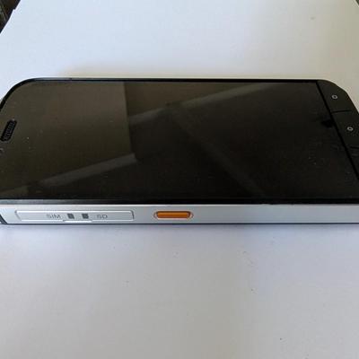 Sale Photo Thumbnail #159: CAT S61 Thermal imaging mobile phone black.
IMEI number is CLEAN