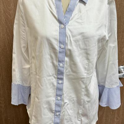 Sale Photo Thumbnail #393: In good used condition.