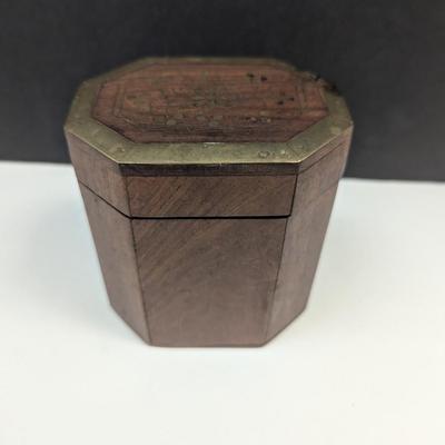 Sale Photo Thumbnail #243