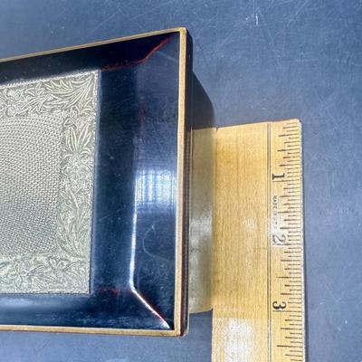 Sale Photo Thumbnail #416: Ttttt. Music box winds but music does not play music.  Otherwise in good condition.