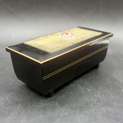 Sale Photo Thumbnail #414: Ttttt. Music box winds but music does not play music.  Otherwise in good condition.