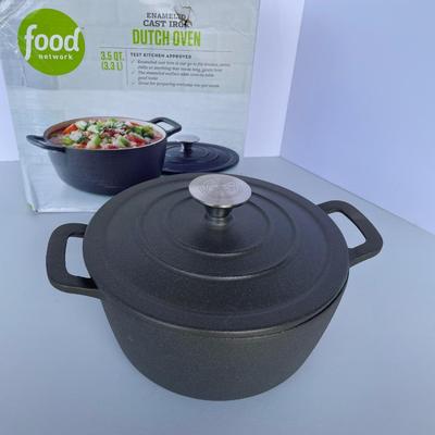 New 2.5 Qt Enameled Cast Iron Dutch Oven