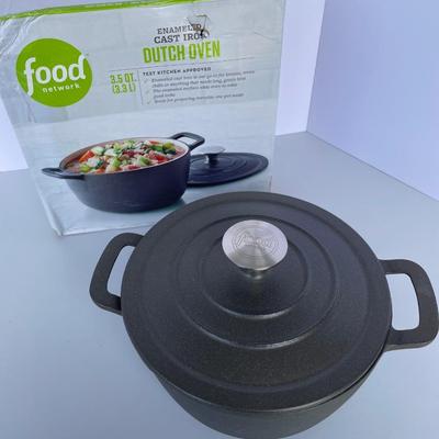 New 2.5 Qt Enameled Cast Iron Dutch Oven