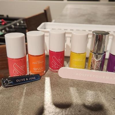 Sale Photo Thumbnail #109: Olive and June nail polish filer and clipper lot. Great gift set. 
All new and not used
