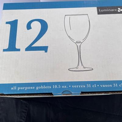 Luminarc 12 Glass Goblets