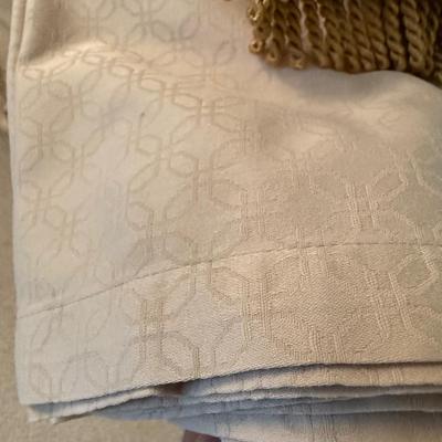 A810 Croscill Home Floral Yellow/Gold Comforter & Two Matching Pillow Shams