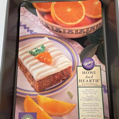 New Pampered Chef and Kitchen Items