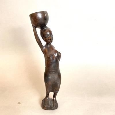 L816 Vintage Ebony Carved African Woman Holding Bowl