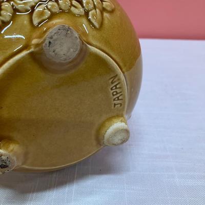 Sale Photo Thumbnail #236: Vintage Japanese teapot. Some damage to inside rim just under lid.