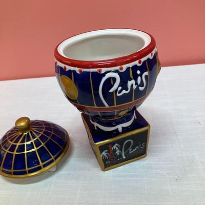 Sale Photo Thumbnail #240: Cute ceramic Paris treat jar for use or display