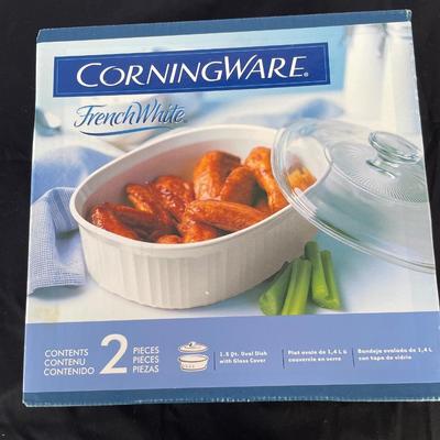 New CorningWare 1.5 Qt oval dish