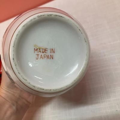 Sale Photo Thumbnail #250: Small hand painted ginger pot with lid