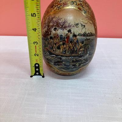 Sale Photo Thumbnail #251: Beautiful vintage marked Satsuma cloisonne egg. Excellent condition.