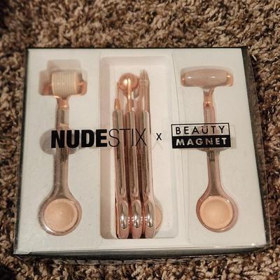 Sale Photo Thumbnail #125: Emerald Cove & Nude Stix Facial Spa kits. 
All brand new and great gift ideas. 
Will receive all three kits