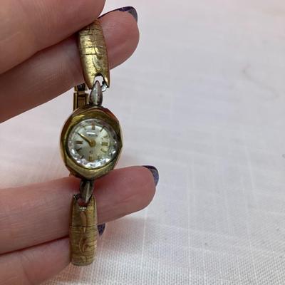 Sale Photo Thumbnail #272: Set of 3 vintage ladies watches