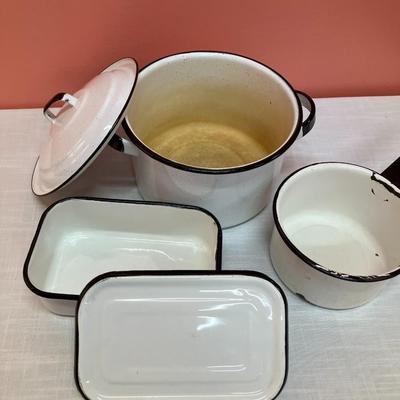 Sale Photo Thumbnail #316: Set of 3 pieces (1 with lid) of black/white enamel cookware