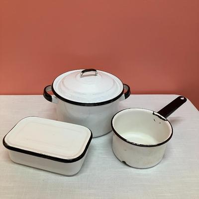 Sale Photo Thumbnail #313: Set of 3 pieces (1 with lid) of black/white enamel cookware