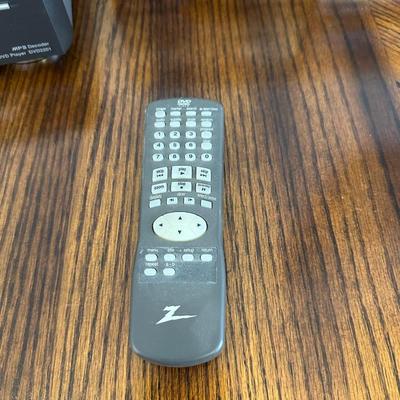 ZENITH DVD/MP3 PLAYER AND DVD COLLECTION