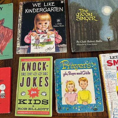 CHILDRENS BOOKS