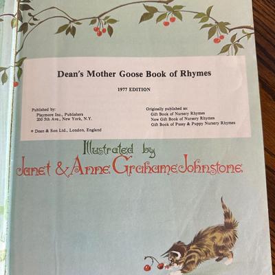 CHILDRENS BOOKS
