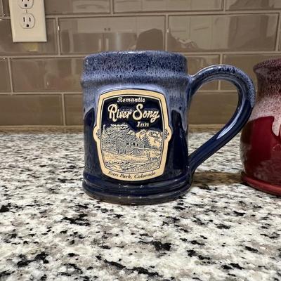 POTTERY SOUVENIR MUGS