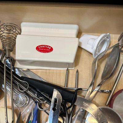 MORE MISC UTENSILS