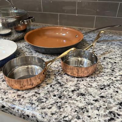 SKILLETS, STEAMER AND POT