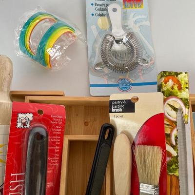 Kitchen Drawer Lot