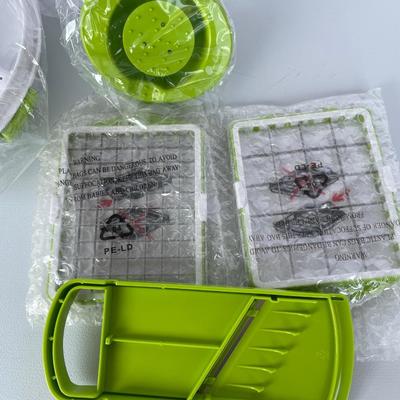 New Veggie Slicer/Dicer with Storage
