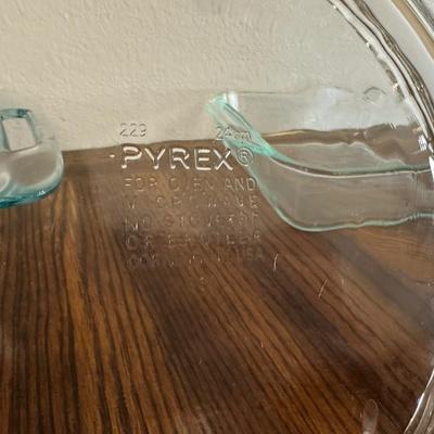 PYREX BAKING DISHES