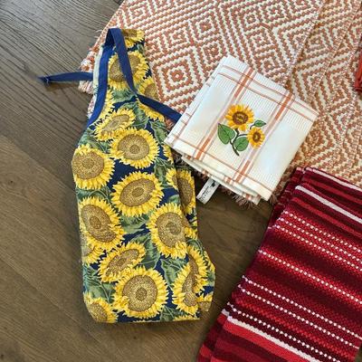 PLACE MATS, NAPKINS, TOWELS AND APRON