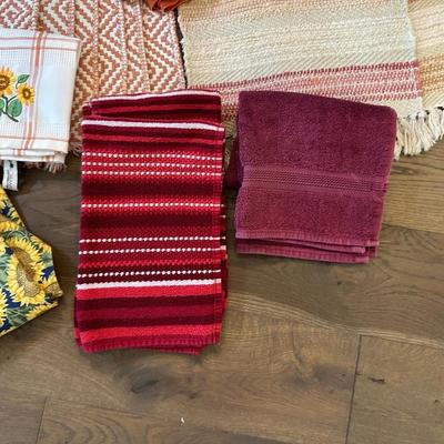PLACE MATS, NAPKINS, TOWELS AND APRON