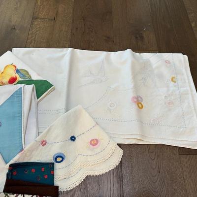 KITCHEN LINENS