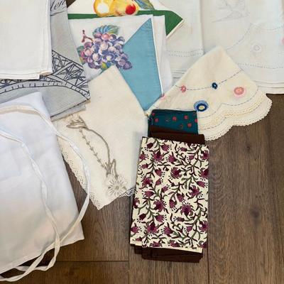 KITCHEN LINENS