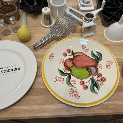 MISC KITCHEN GAGETS AND PLATES