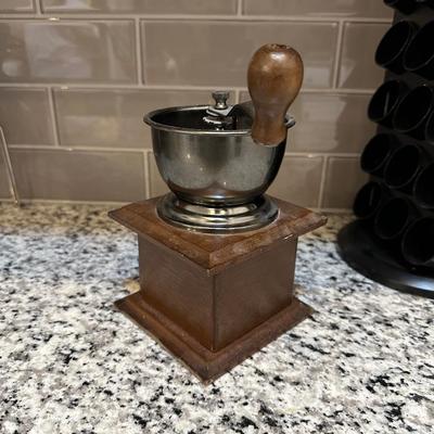 GRINDERS AND KURIG RACK