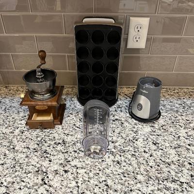 GRINDERS AND KURIG RACK