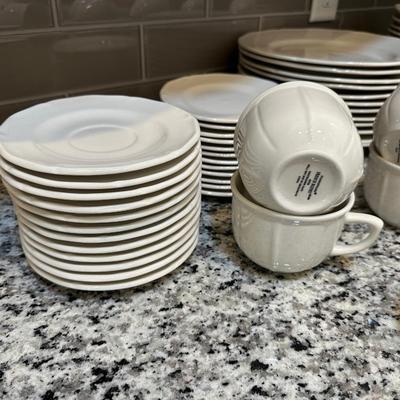 SET OF FARBERWARE DISHES