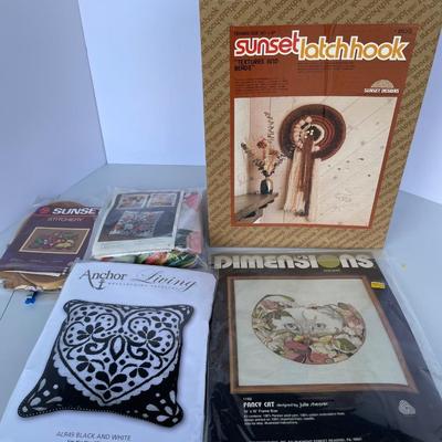 Needlework Kits, Latch hook, Vintage Iron in box