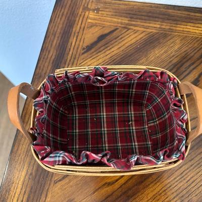 LONGERBERGER BASKET, METAL BASKET AND HEARTS