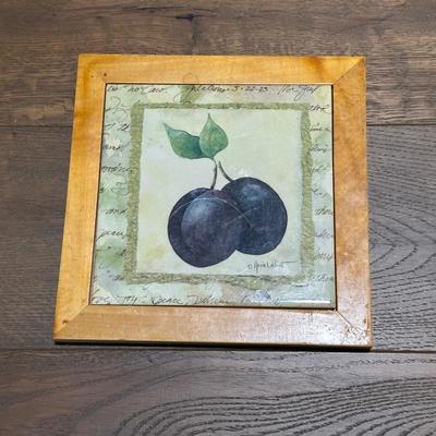WALL DECOR AND HOT PLATES