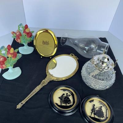7 Piece Lot, Silhouette Pictures, Oil Lamp, Cast Iron bookends