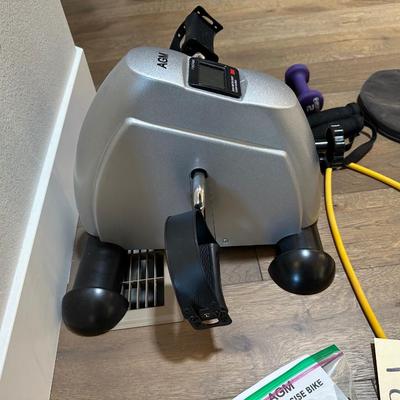 EXERCISE ITEMS AND HEATING PAD