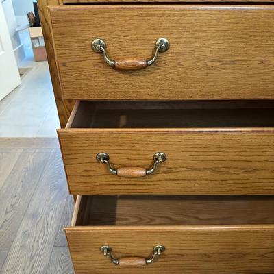 THOMASVILLE 5 DRAWER CHEST